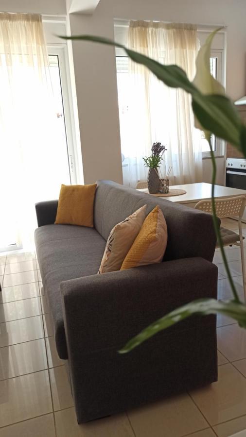 Cozy Flat Close To The Airport/Port And Center Nea Alikarnassos Ngoại thất bức ảnh