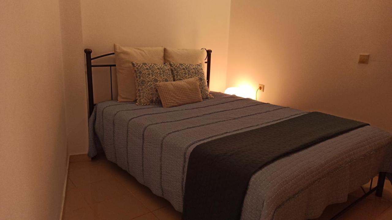 Cozy Flat Close To The Airport/Port And Center Nea Alikarnassos Ngoại thất bức ảnh